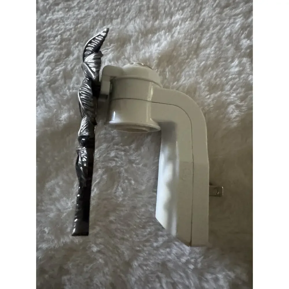 Bath And Body Works Wallflowers Palm Tree Plug In Diffuser